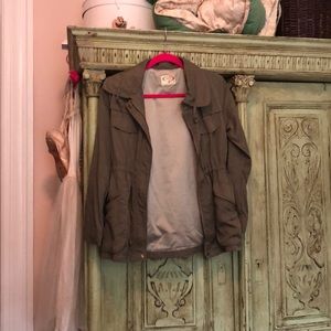 Army green light weight jacket.